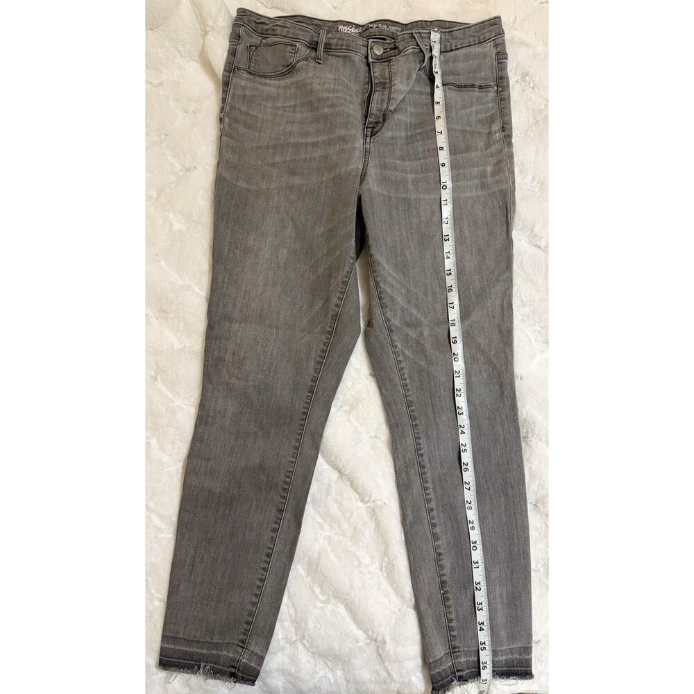 Mossimo Juniors 32R Gray High Rise Power Stretch Raw Cuff Jegging